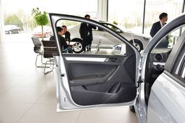 2015款大众捷达1.6L自动舒适型