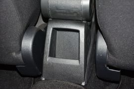 2015款大众捷达1.6L自动舒适型