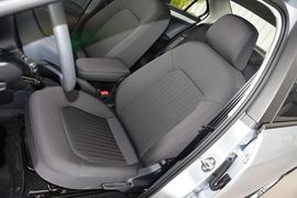 2015款大众捷达1.6L自动舒适型