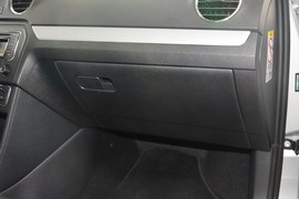2015款大众捷达1.6L自动舒适型