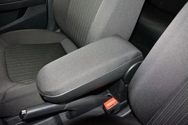 2015款大众捷达1.6L自动舒适型