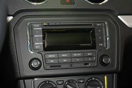 2015款大众捷达1.6L自动舒适型