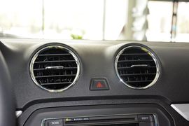 2015款大众捷达1.6L自动舒适型