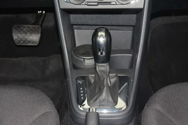2015款大众捷达1.6L自动舒适型