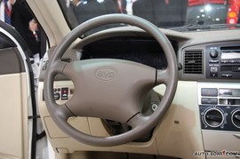 比亚迪F3R广州车展实拍