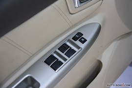 比亚迪F3R广州车展实拍