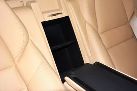 2014款保时捷Panamera