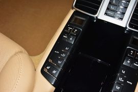 2014款保时捷Panamera