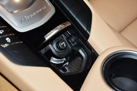 2014款保时捷Panamera