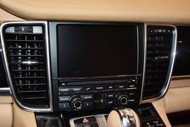 2014款保时捷Panamera