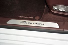 2014款保时捷Panamera