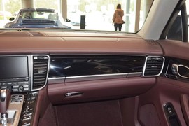 2014款保时捷Panamera