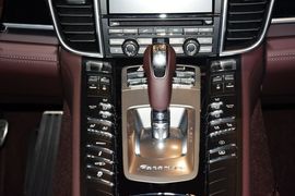 2014款保时捷Panamera