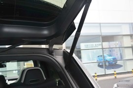 2015款路虎揽胜运动版SVR