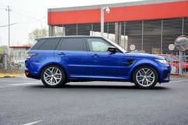 2015款路虎揽胜运动版SVR