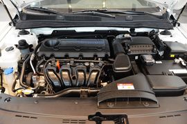 2013款起亚凯尊2.4L精英型