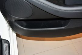 2013款起亚凯尊2.4L精英型
