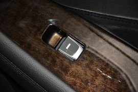 2013款起亚凯尊2.4L精英型