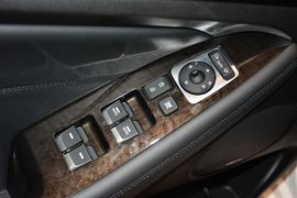 2013款起亚凯尊2.4L精英型