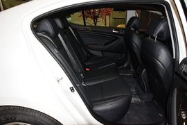 2013款起亚凯尊2.4L精英型
