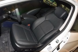 2013款起亚凯尊2.4L精英型