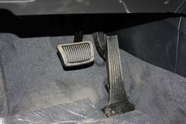 2013款起亚凯尊2.4L精英型