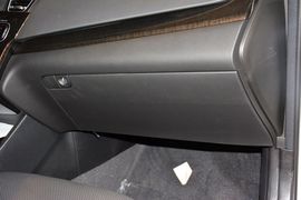 2013款起亚凯尊2.4L精英型