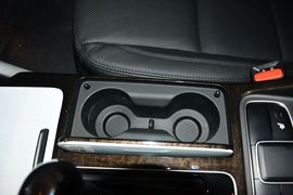 2013款起亚凯尊2.4L精英型