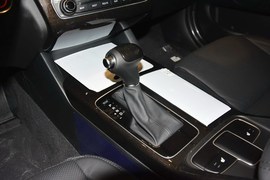 2013款起亚凯尊2.4L精英型