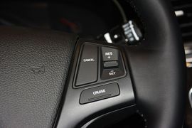 2013款起亚凯尊2.4L精英型