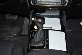 2013款起亚凯尊2.4L精英型