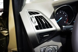 2015款福特翼虎1.5L