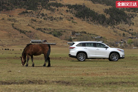试驾广汽丰田全新汉兰达