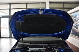 2015款大众高尔夫1.6L手动时尚型