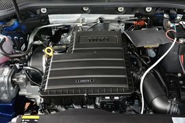 2015款大众高尔夫1.6L手动时尚型