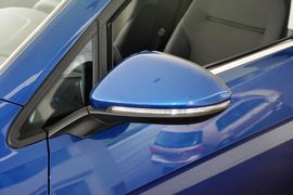 2015款大众高尔夫1.6L手动时尚型