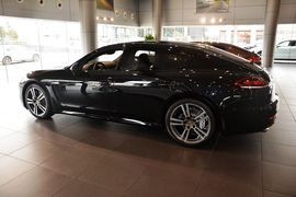 2014款保时捷Panamera4S
