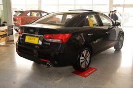 2014款起亚福瑞迪1.6L