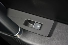 2012款大众迈腾旅行轿车2.0TSI舒适型