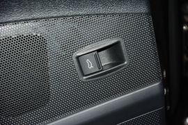 2012款大众迈腾旅行轿车2.0TSI舒适型