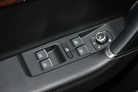 2012款大众迈腾旅行轿车2.0TSI舒适型