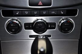 2012款大众迈腾旅行轿车2.0TSI舒适型