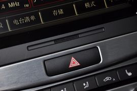 2012款大众迈腾旅行轿车2.0TSI舒适型