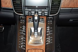 2014款保时捷Panamera4S