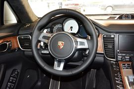 2014款保时捷Panamera4S