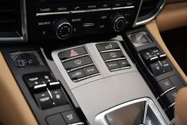 2014款保时捷Panamera