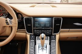 2014款保时捷Panamera