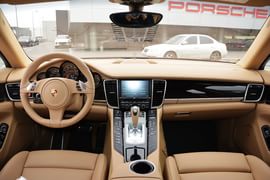 2014款保时捷Panamera