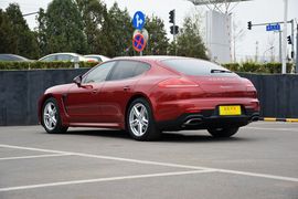 2014款保时捷Panamera