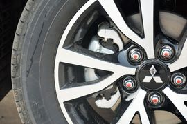 2015款三菱翼神1.8L